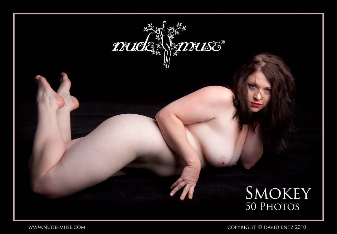 smokey nude