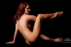 ashly-bell nude figure